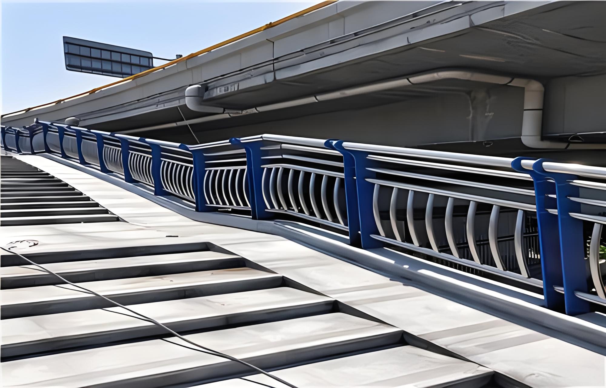 陵水不锈钢桥梁护栏维护方案：确保安全，延长使用寿命